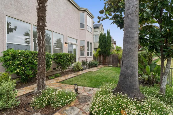 $1,359,000 | 2147 Falcon Ridge Drive, Petaluma, CA 94954