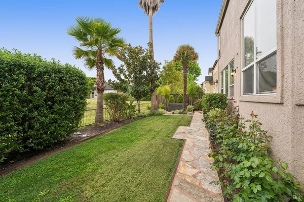 $1,359,000 | 2147 Falcon Ridge Drive, Petaluma, CA 94954