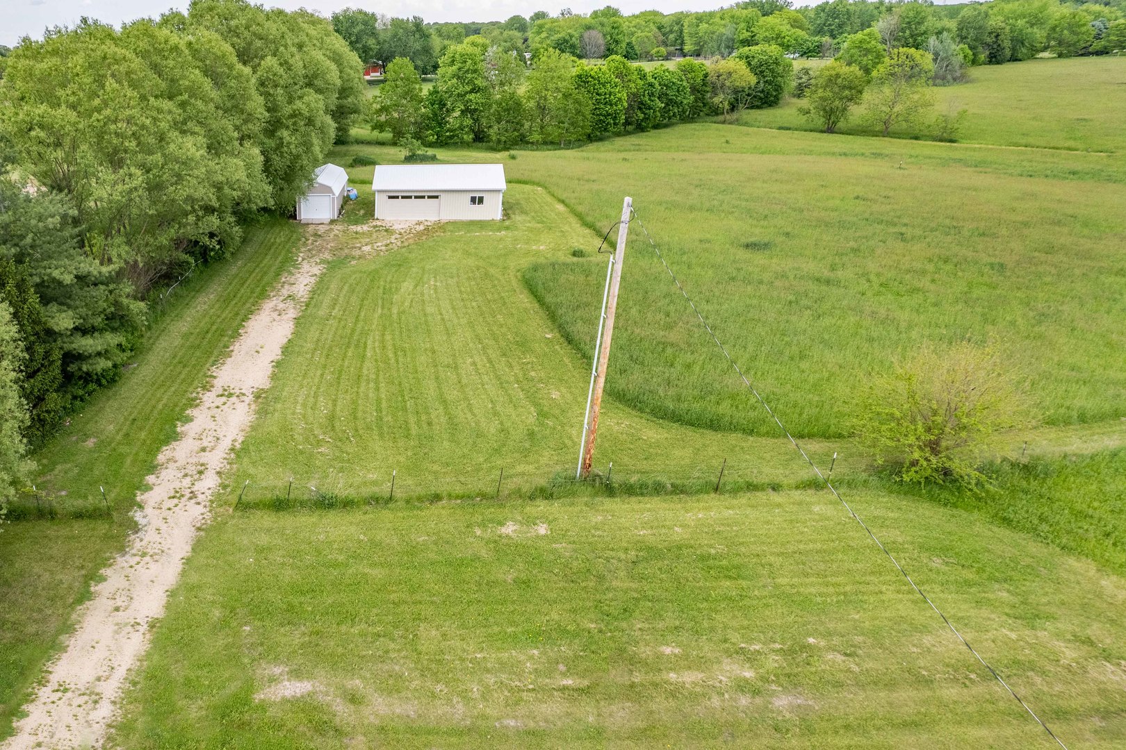 3934 East 2603rd Road Sheridan, IL 60551 - Photo 10 of 15 Gallery Image 10