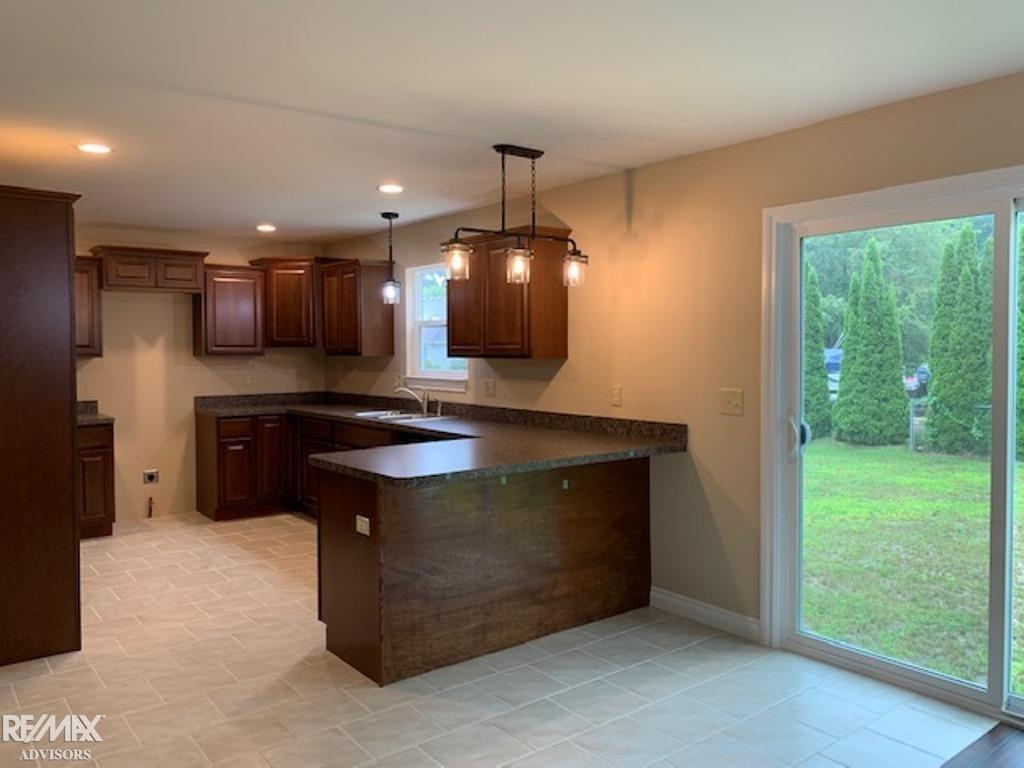 9583 Nook Road Algonac, MI 48001 - Photo 15 of 28 50052255-14.JPG