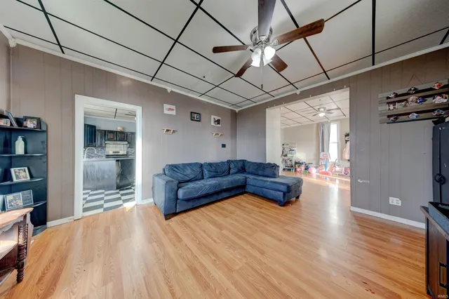 $189,500 | 922 Washington Street, Tell City, IN 47586