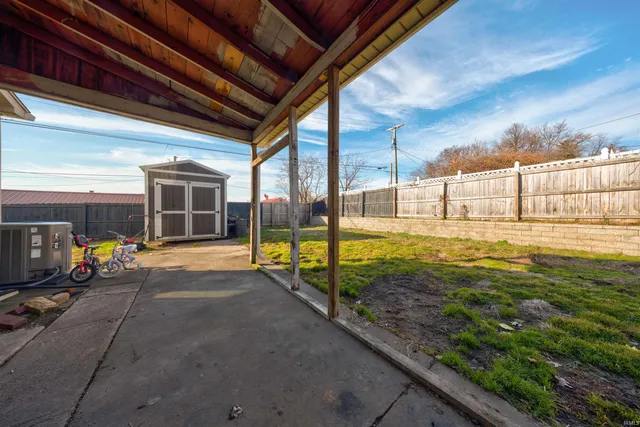 $189,500 | 922 Washington Street, Tell City, IN 47586