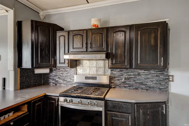 $189,500 | 922 Washington Street, Tell City, IN 47586