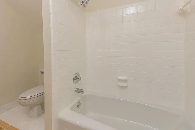 $429,900 | 4745 Aynsley Drive, Memphis, TN 38117