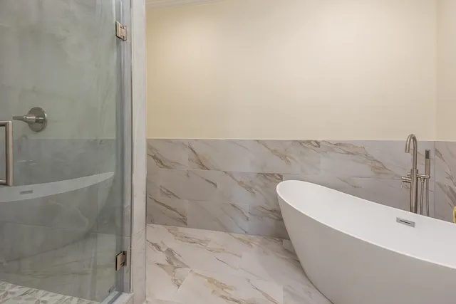 $429,900 | 4745 Aynsley Drive, Memphis, TN 38117