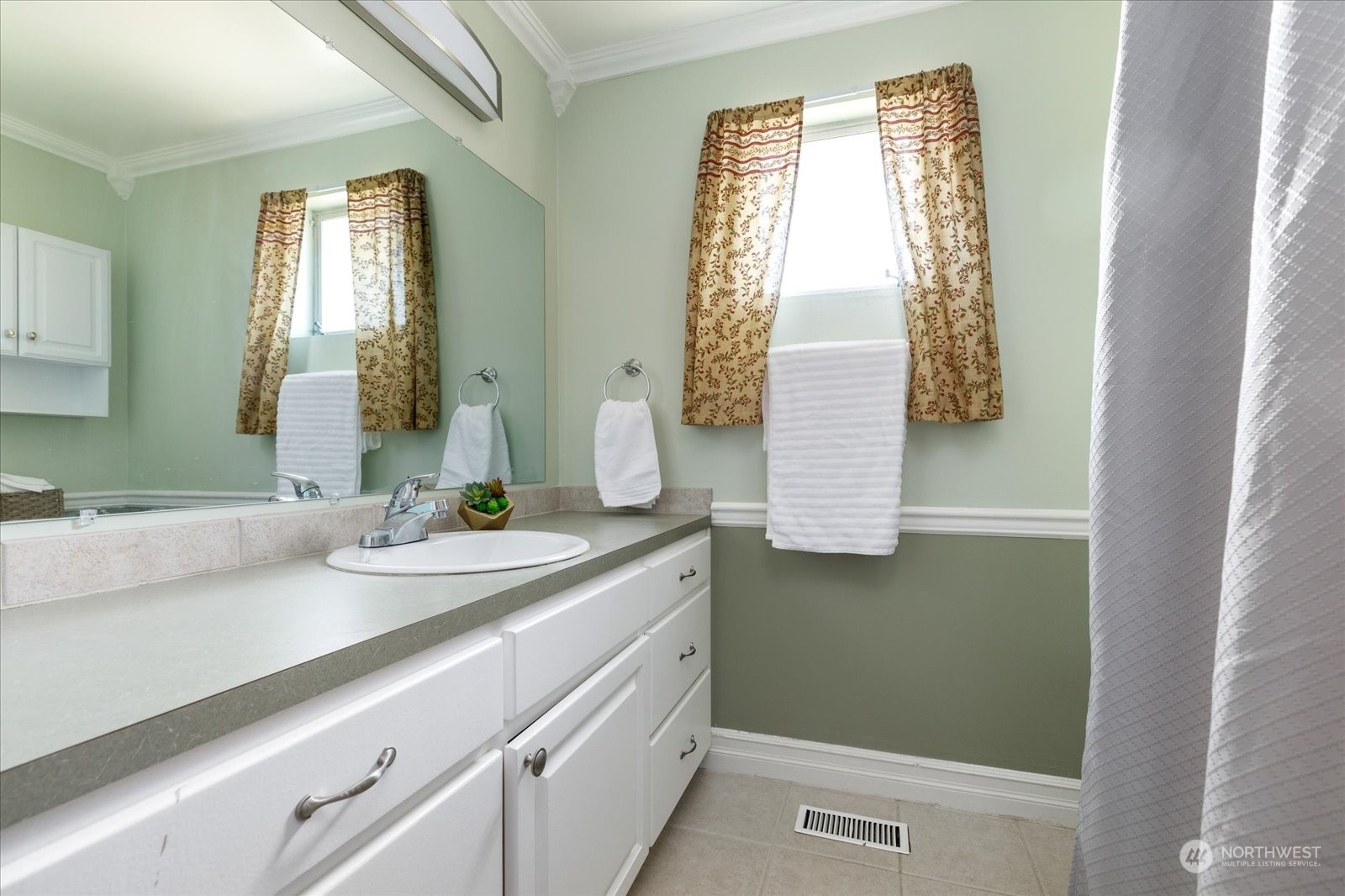 1319 Swantown Road Oak Harbor, WA 98277 - Photo 11 of 26 Gallery Image 11