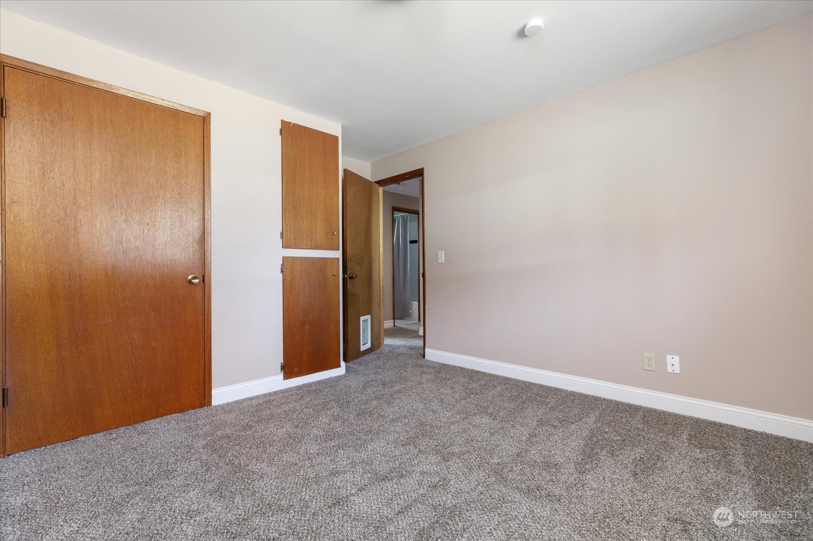 1319 Swantown Road Oak Harbor, WA 98277 - Photo 17 of 26 Gallery Image 17