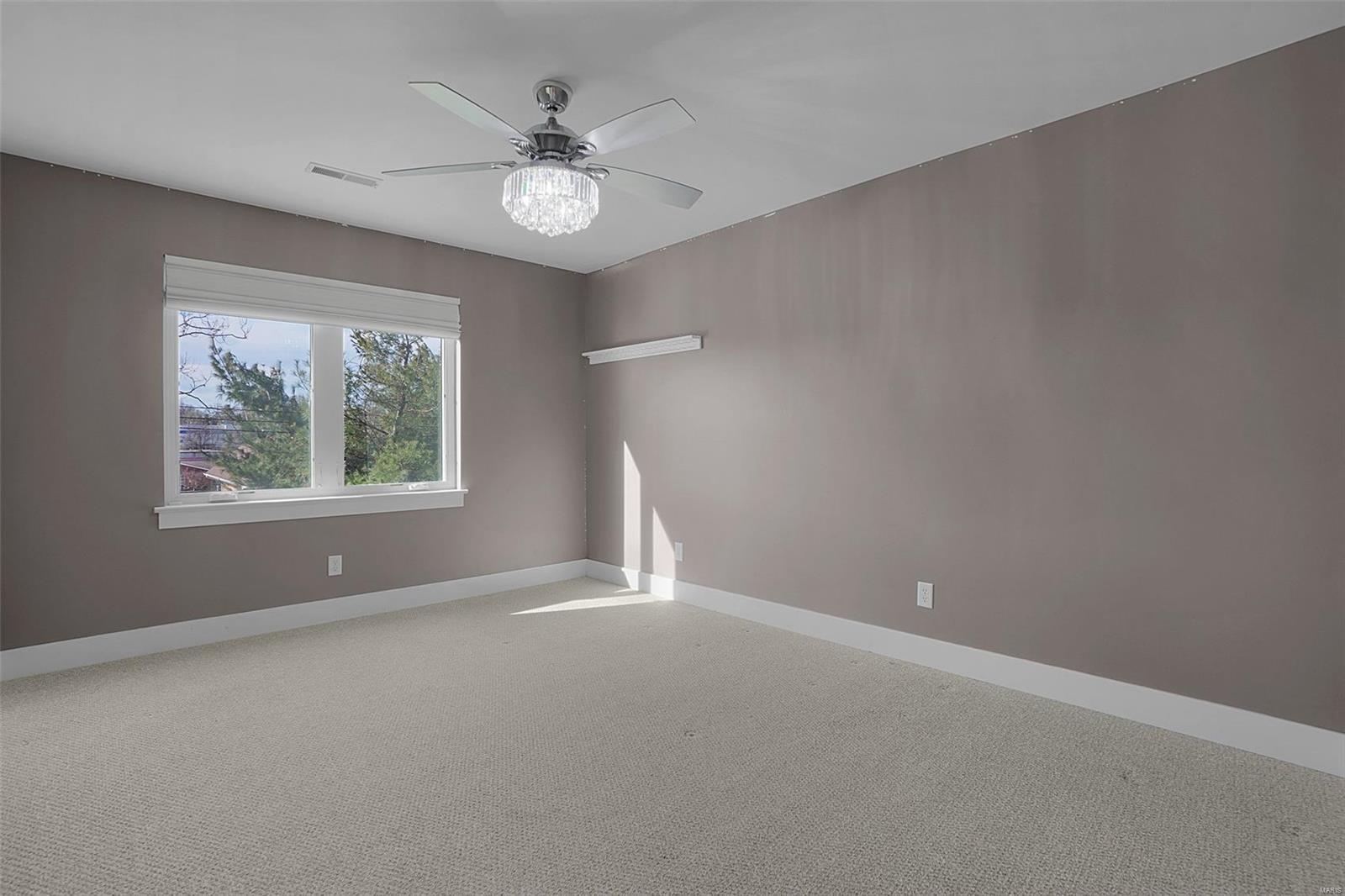 10313 Cable Avenue St. Louis, MO 63131 - Photo 21 of 38