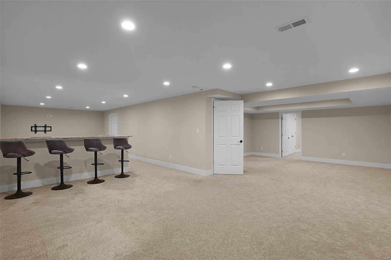 10313 Cable Avenue St. Louis, MO 63131 - Photo 30 of 38