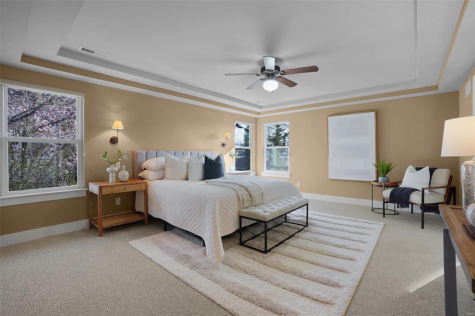 10313 Cable Avenue St. Louis, MO 63131 - Photo 4 of 38