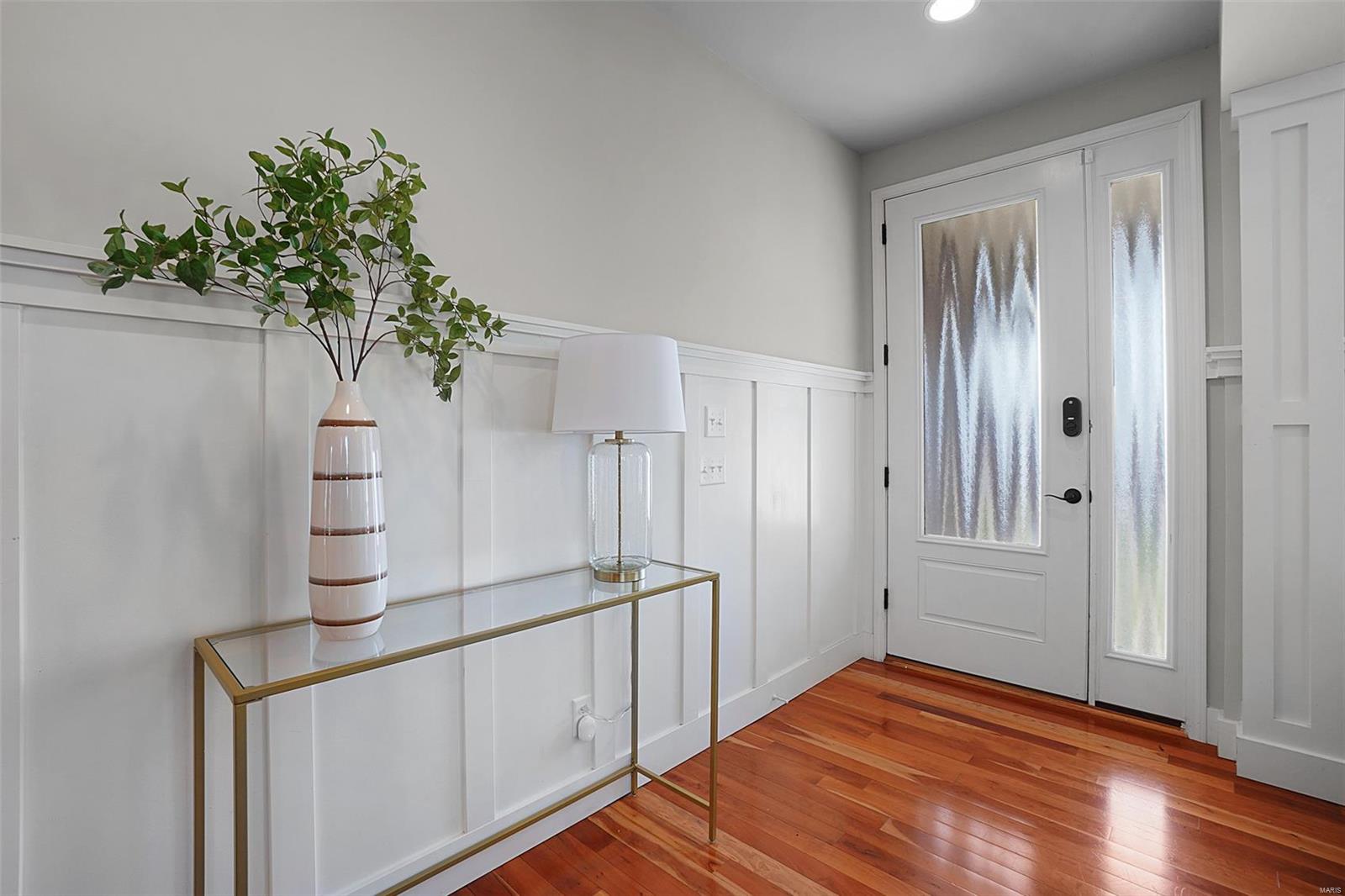 10313 Cable Avenue St. Louis, MO 63131 - Photo 5 of 38