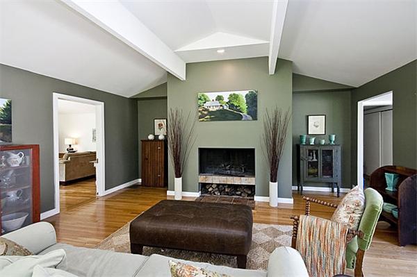 37 Miller Hill Road Dover, MA 02030 - Photo 4 of 25 Gallery Image 4