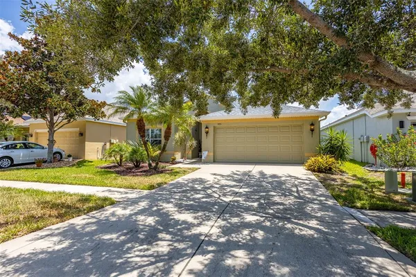 $430,000 | 905 Parker Den Drive, Ruskin, FL 33570