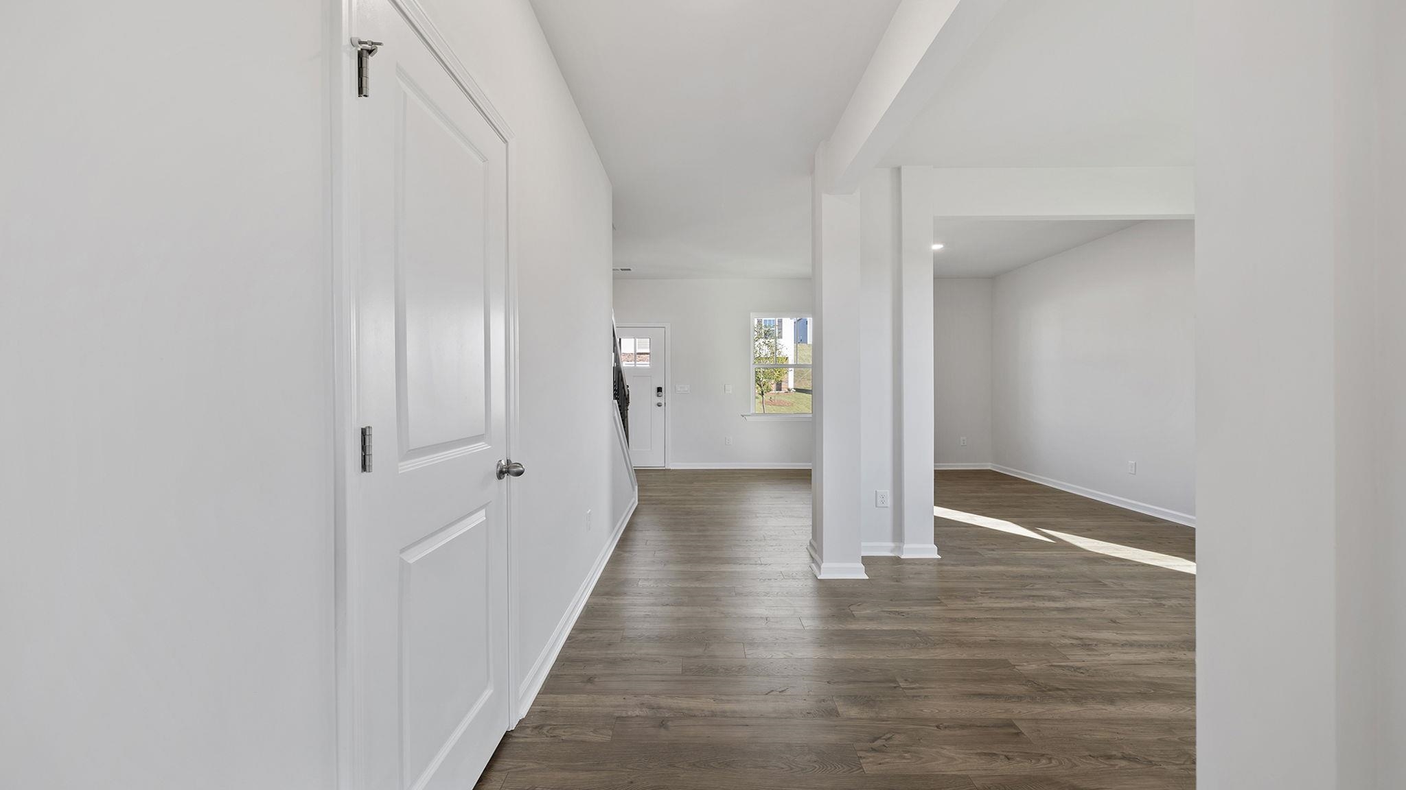 1042 Roleson Way Woodruff, SC 29388 - Photo 8 of 31 Gallery Image 8