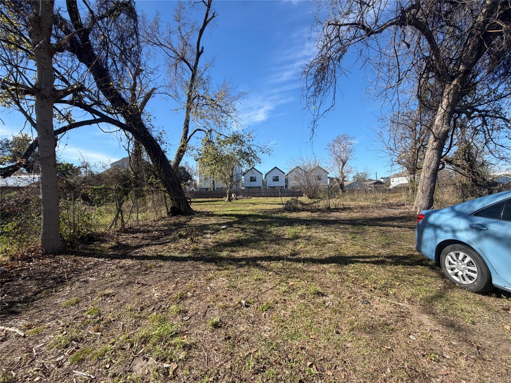 0 Yale Houston, TX 77018 - Photo 1 of 5 a view of a yard with a tree