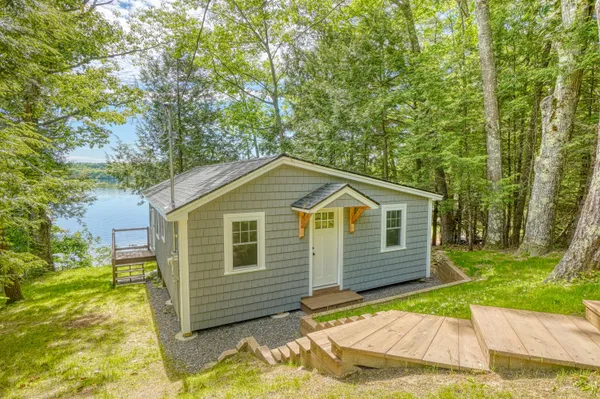 $365,900 | 30 16th Fire Road, South China, ME 04358