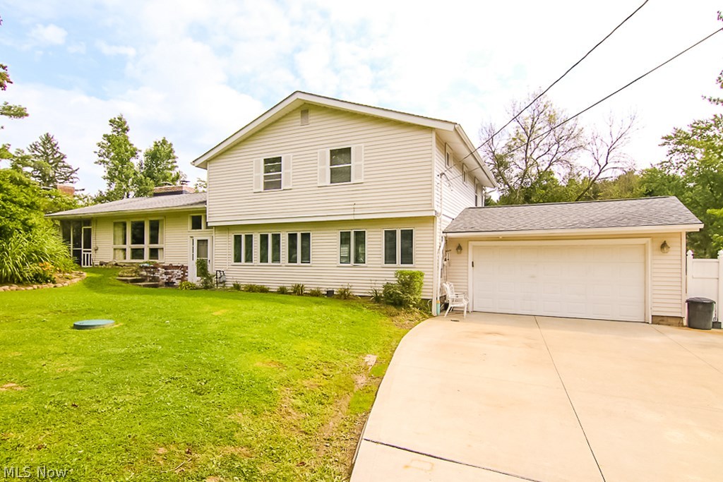 14365 Caves Road Novelty, OH 44072 - Photo 2 of 30 Gallery Image 2