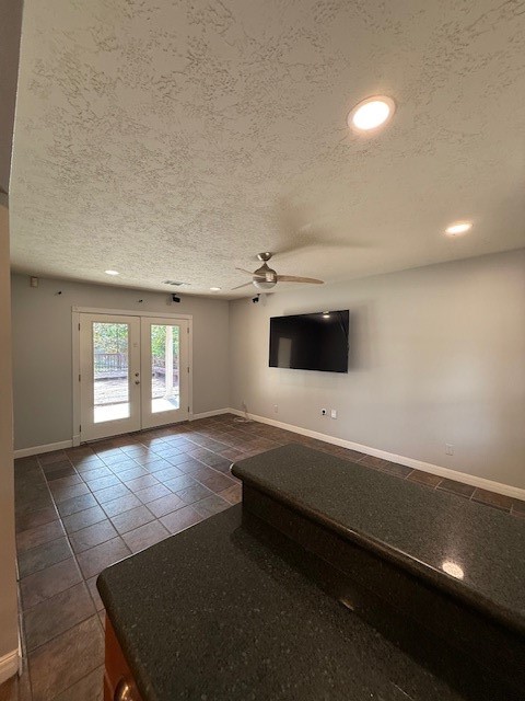923 West 41st Street Houston, TX 77018 - Photo 5 of 13 a living room with hard wood floors and a window