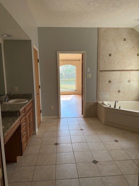 923 West 41st Street Houston, TX 77018 - Photo 10 of 13 a kitchen with a sink a stove and a refrigerator