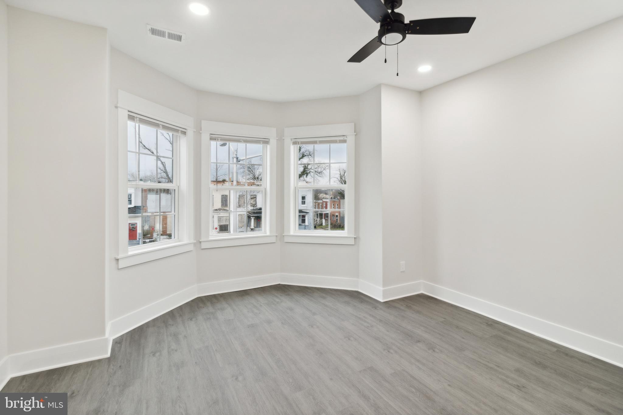 4033 Park Heights Avenue Baltimore, MD 21215 - Photo 15 of 41 Master Bedroom