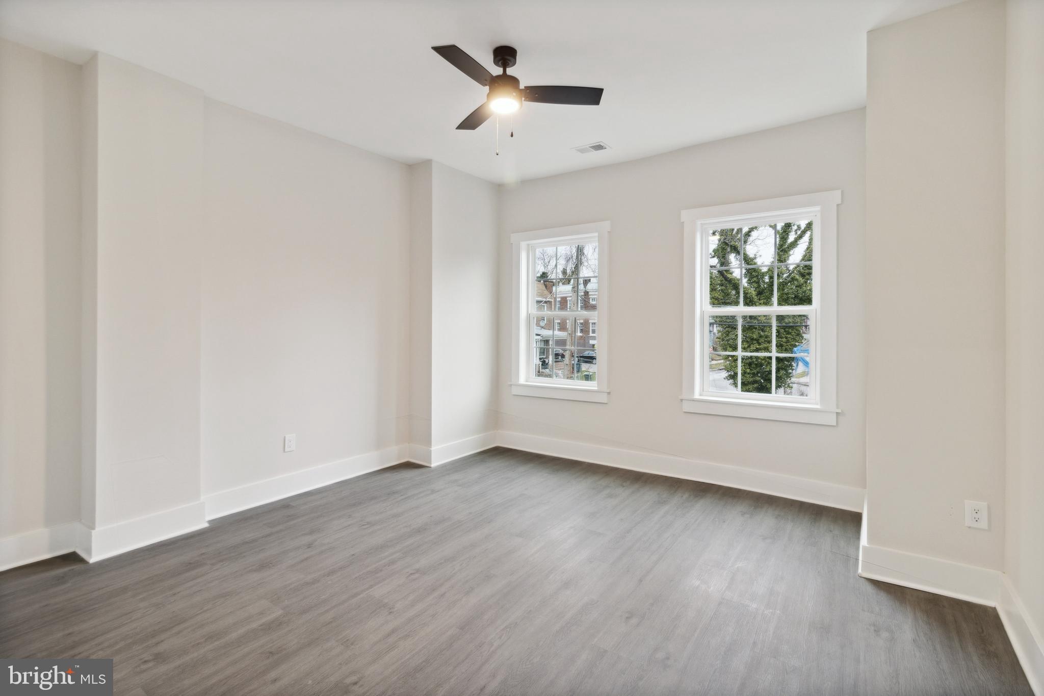 4033 Park Heights Avenue Baltimore, MD 21215 - Photo 24 of 41 Bedroom 3