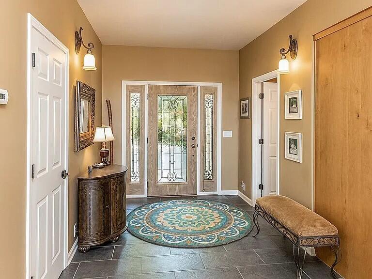 3518 East Long Lake Road Harrison, MI 48625 - Photo 11 of 97 Entry