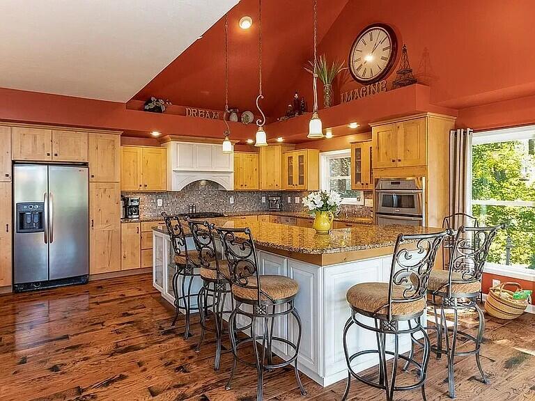 3518 East Long Lake Road Harrison, MI 48625 - Photo 12 of 97 Kitchen