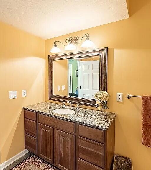 3518 East Long Lake Road Harrison, MI 48625 - Photo 30 of 97 Bathroom 3 (Lower Level)