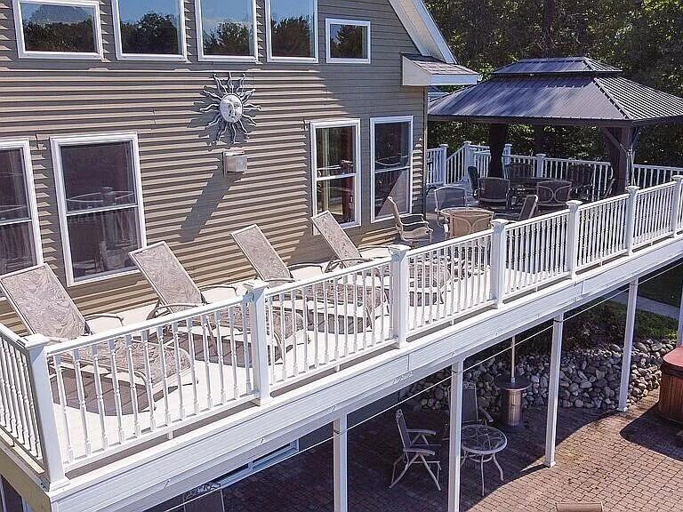 3518 East Long Lake Road Harrison, MI 48625 - Photo 70 of 97 Aerial of Back Deck 2