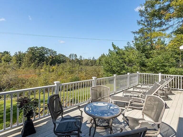 3518 East Long Lake Road Harrison, MI 48625 - Photo 71 of 97 Back Deck