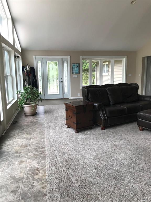 745 Munger Road Holly, MI 48442 - Photo 7 of 25