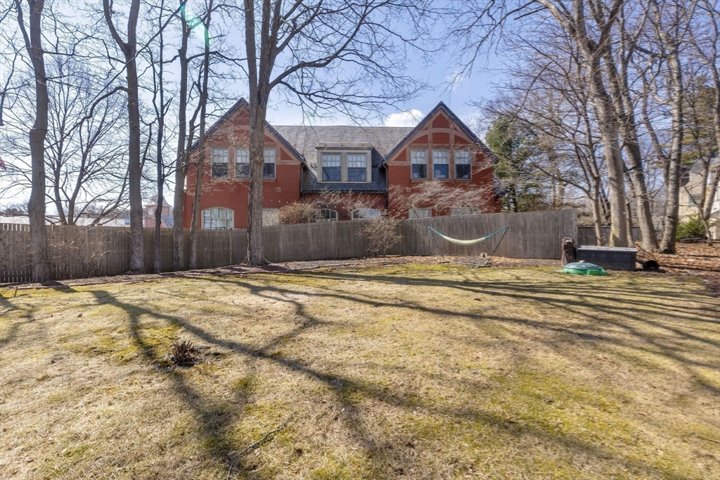 428 Boylston Street Brookline, MA 02445 - Photo 24 of 27