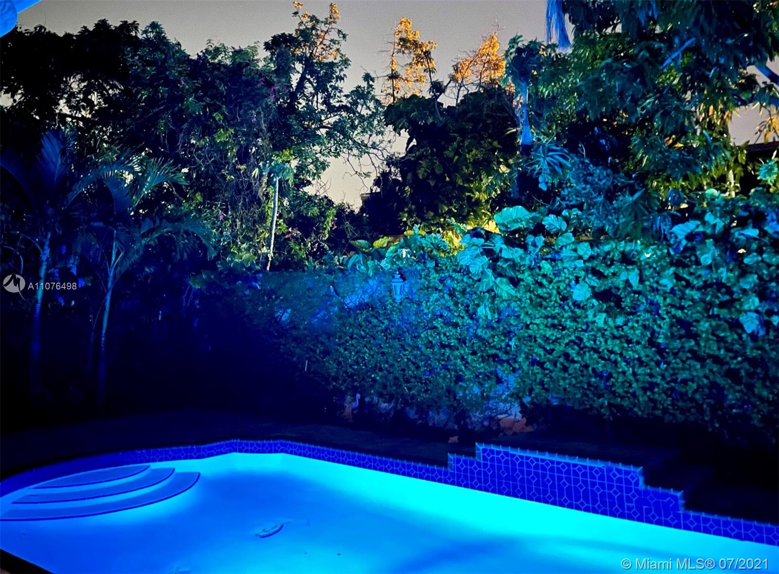 341 Southwest 21st Road Miami, FL 33129 - Photo 13 of 14