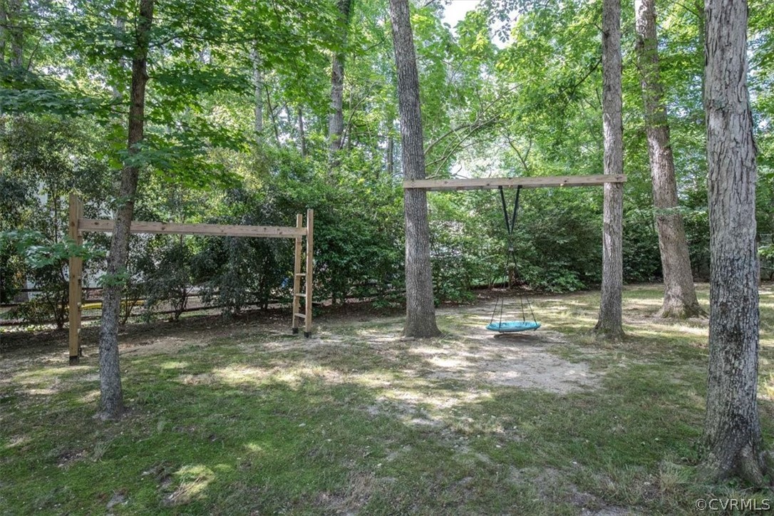 2610 Leafield Terrace Midlothian, VA 23113 - Photo 32 of 40 a view of a forest with a tree
