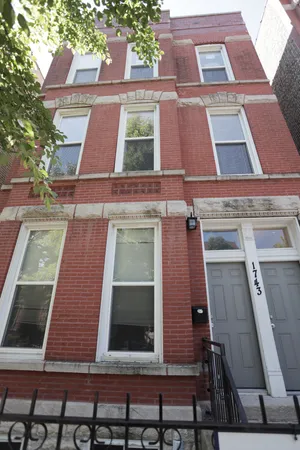 $1,600,000 | 1743 West Erie Street, Chicago, IL 60622