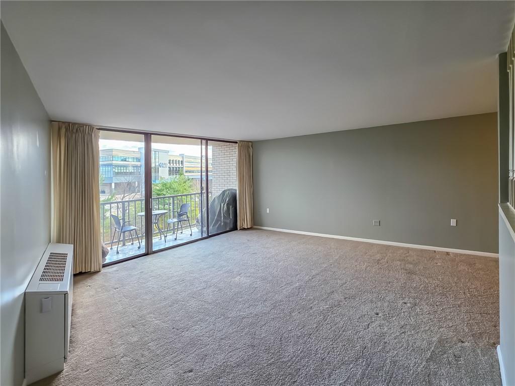 1160 Bower Hill Road, Unit 700C Pittsburgh, PA 15243 - Photo 19 of 35 a view of an empty room with a window