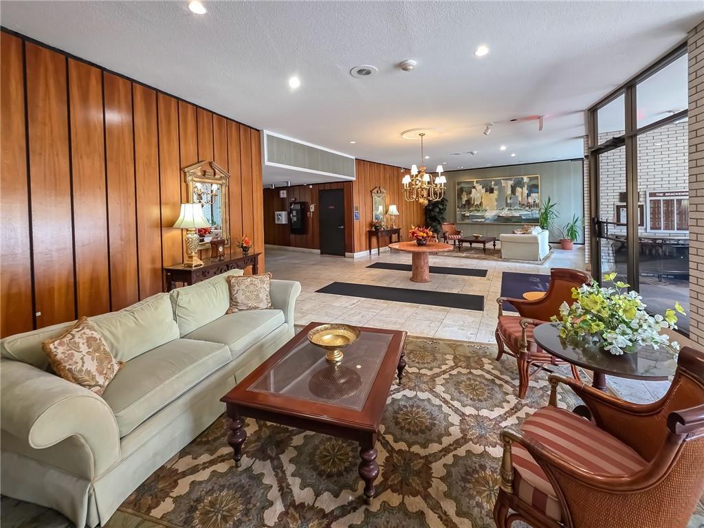 1160 Bower Hill Road, Unit 700C Pittsburgh, PA 15243 - Photo 5 of 35 a living room with furniture and a large window