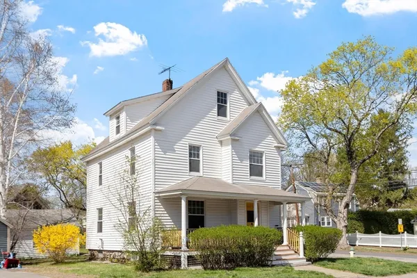 $699,900 | 10 Concord Street, Maynard, MA 01754
