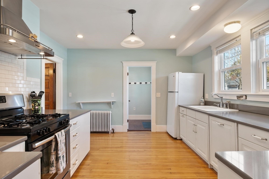 10 Concord Street Maynard, MA 01754 - Photo 6 of 34