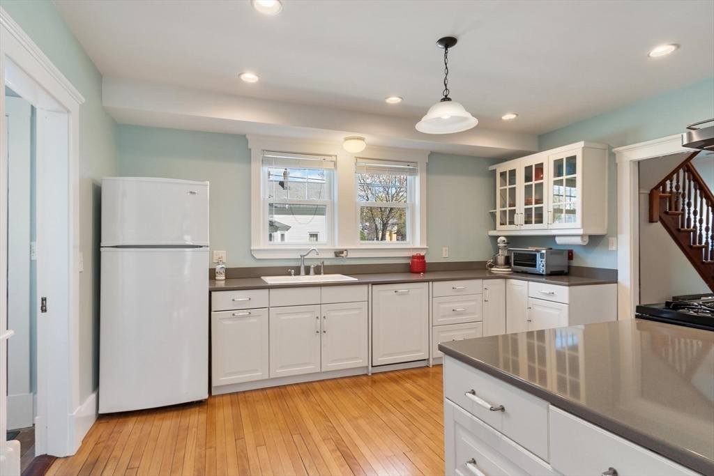10 Concord Street Maynard, MA 01754 - Photo 7 of 34