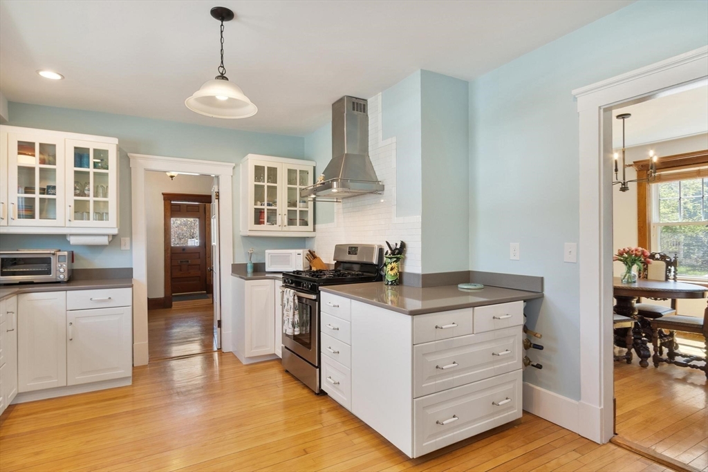 10 Concord Street Maynard, MA 01754 - Photo 8 of 34