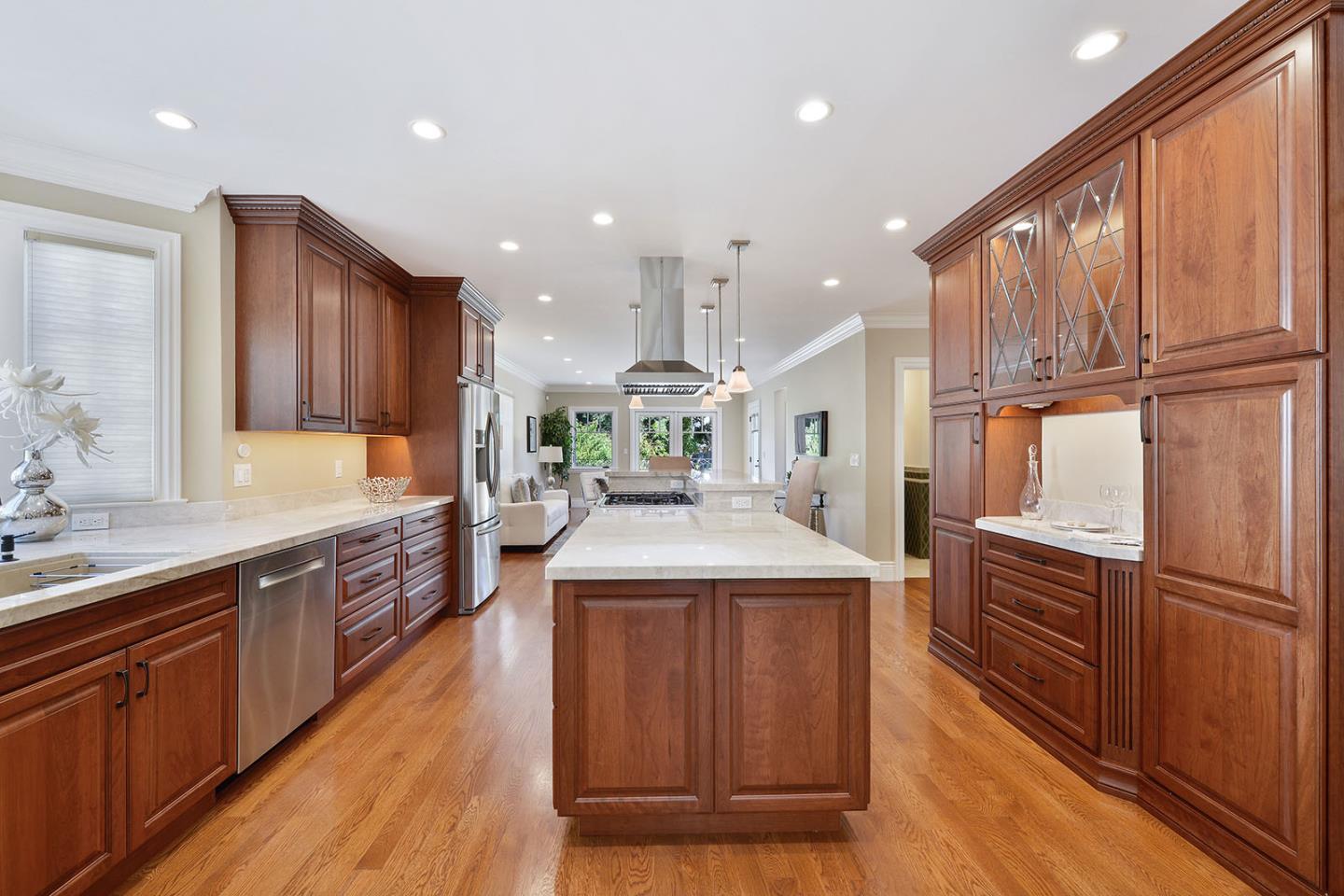 533 Warren Road San Mateo, CA 94402 - Photo 11 of 50