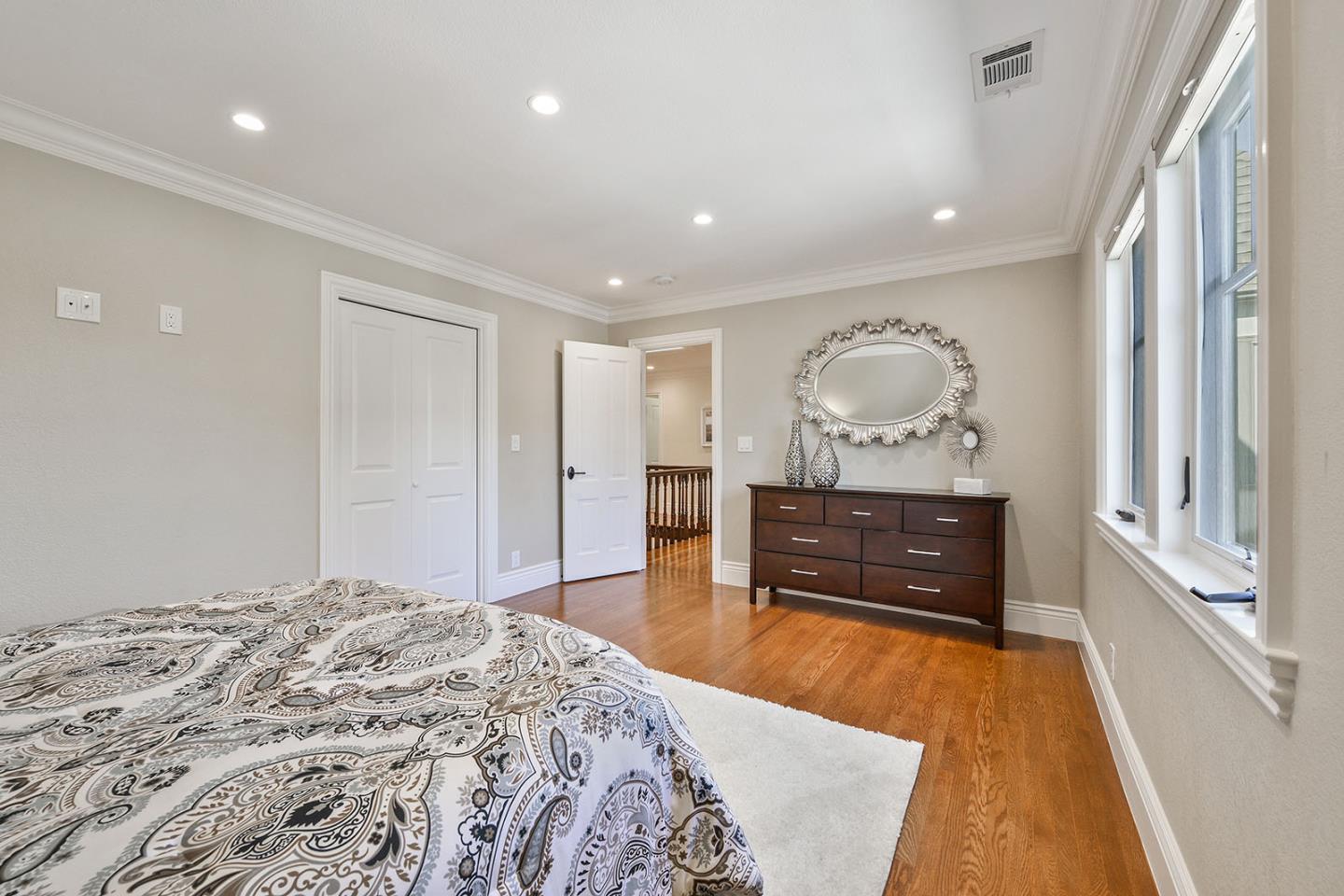 533 Warren Road San Mateo, CA 94402 - Photo 36 of 50