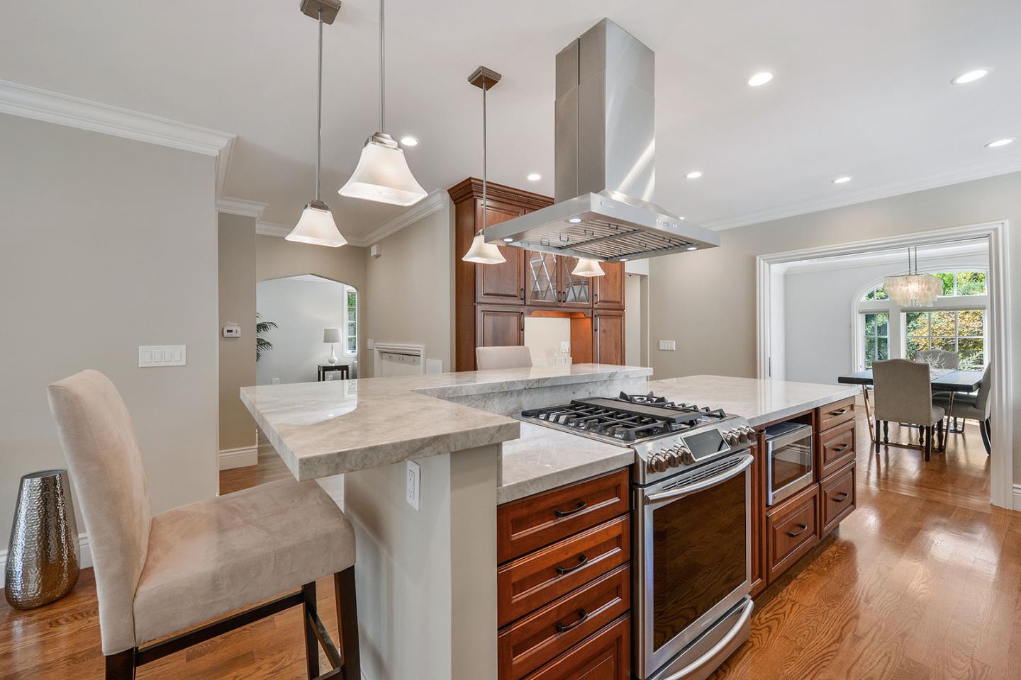 533 Warren Road San Mateo, CA 94402 - Photo 7 of 50