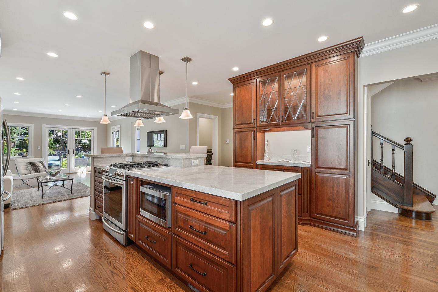 533 Warren Road San Mateo, CA 94402 - Photo 9 of 50