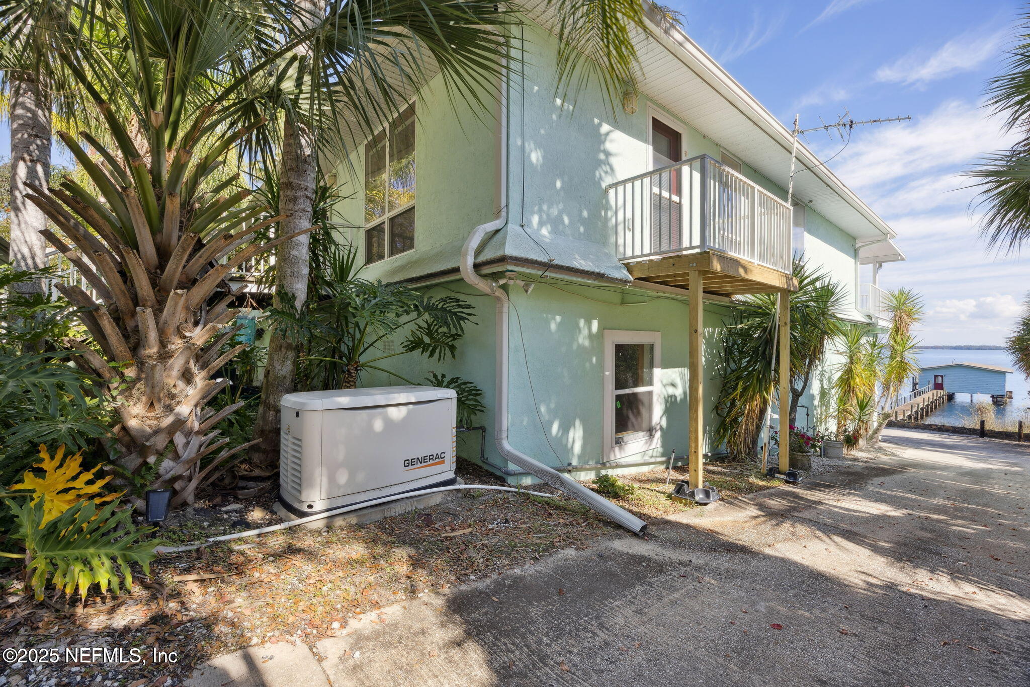 259 South Prospect Street Crescent City, FL 32112 - Photo 54 of 63 a view of a house with a yard and tree s