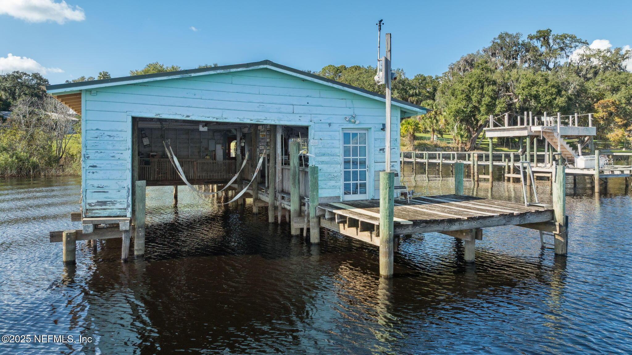 259 South Prospect Street Crescent City, FL 32112 - Photo 59 of 63 a front view of a house with street