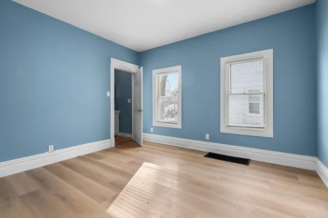 $184,900 | 901 Clarence Street, Kalamazoo, MI 49001