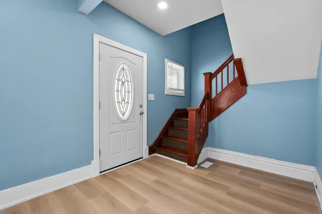 $184,900 | 901 Clarence Street, Kalamazoo, MI 49001