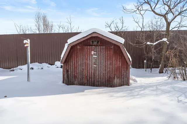 $184,900 | 901 Clarence Street, Kalamazoo, MI 49001